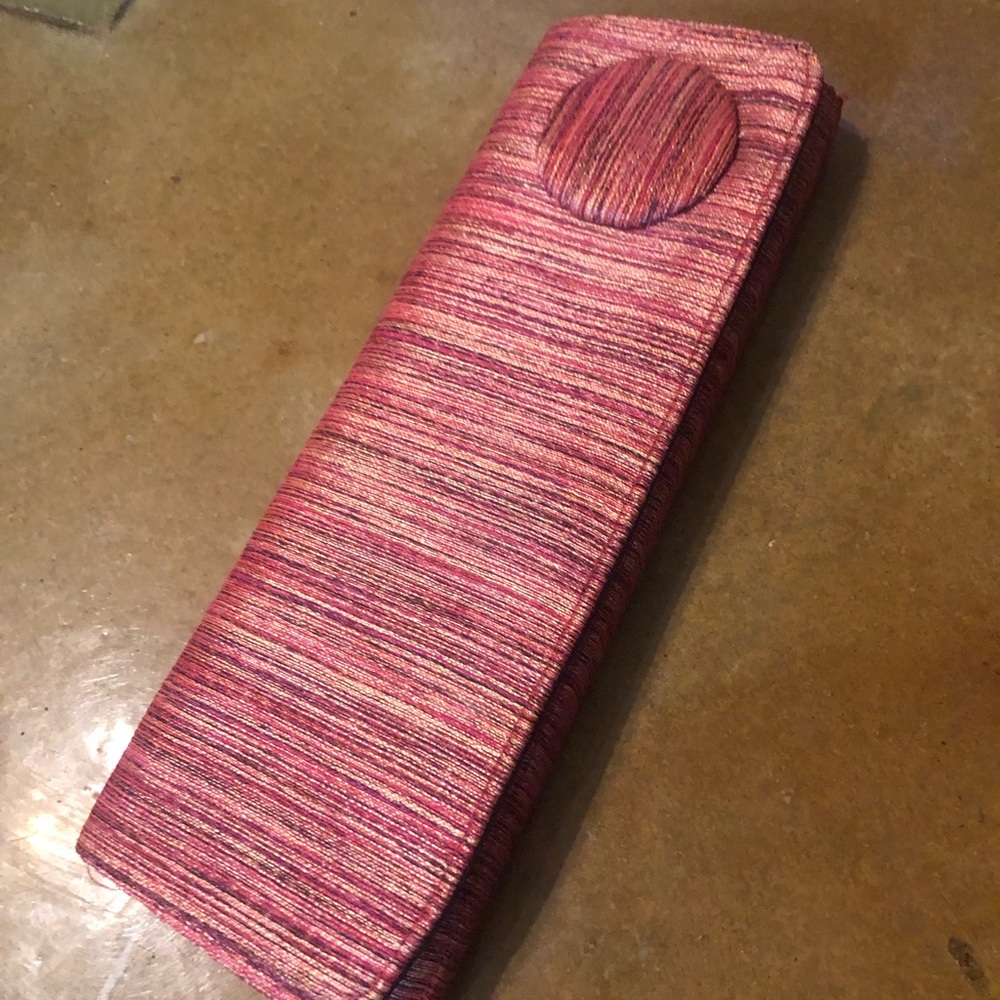 Vintage clutch purse
